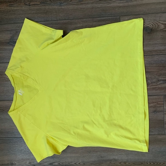 Shirt - Picture 4 of 6